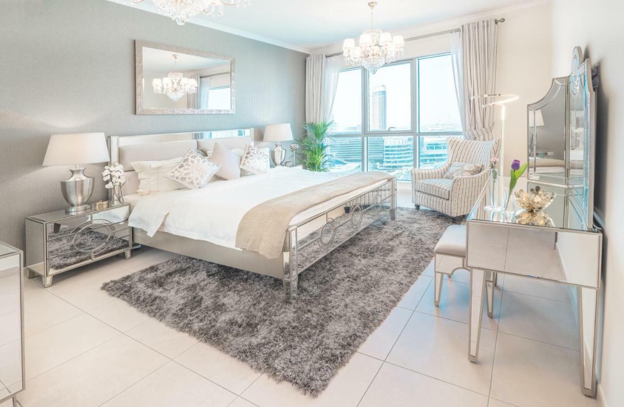 Elite Royal Apartment - Full Burj Khalifa & Fountain View - Premium ดูไบ ภายนอก รูปภาพ